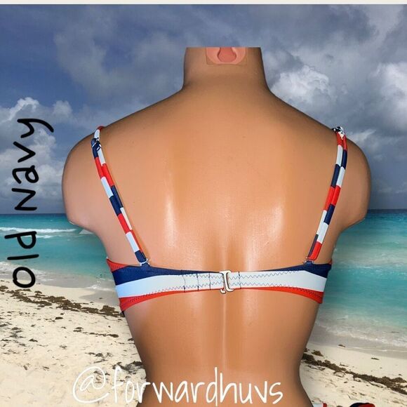 Old Navy Adorable Bikini - Size Small | Read - Picture 4 of 11